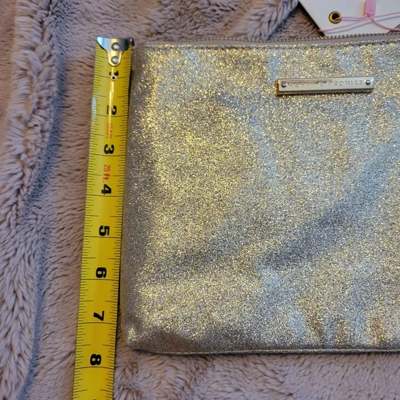 Poppy And Peonies Metallic Glitter Clutch - Picture 5 of 5